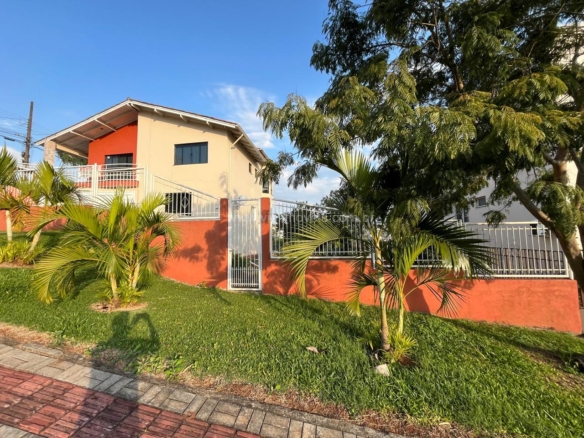 casa a venda no esplanada em chapeco